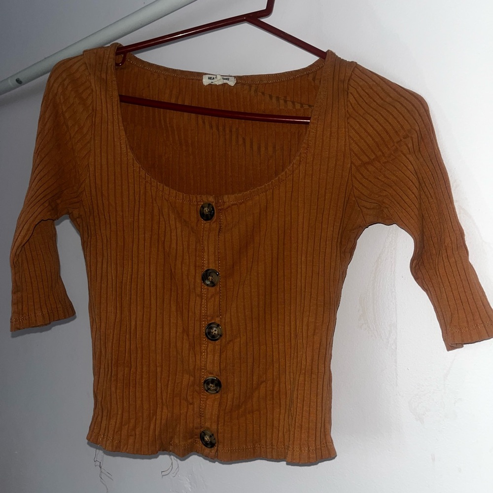 Orange top